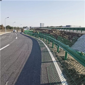 隔离栅