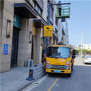 高速御府小区北门道路违停抓拍工程